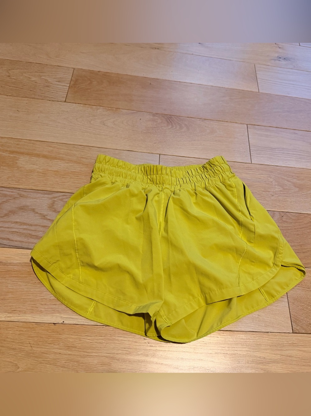 Lululemon track that shorts 6